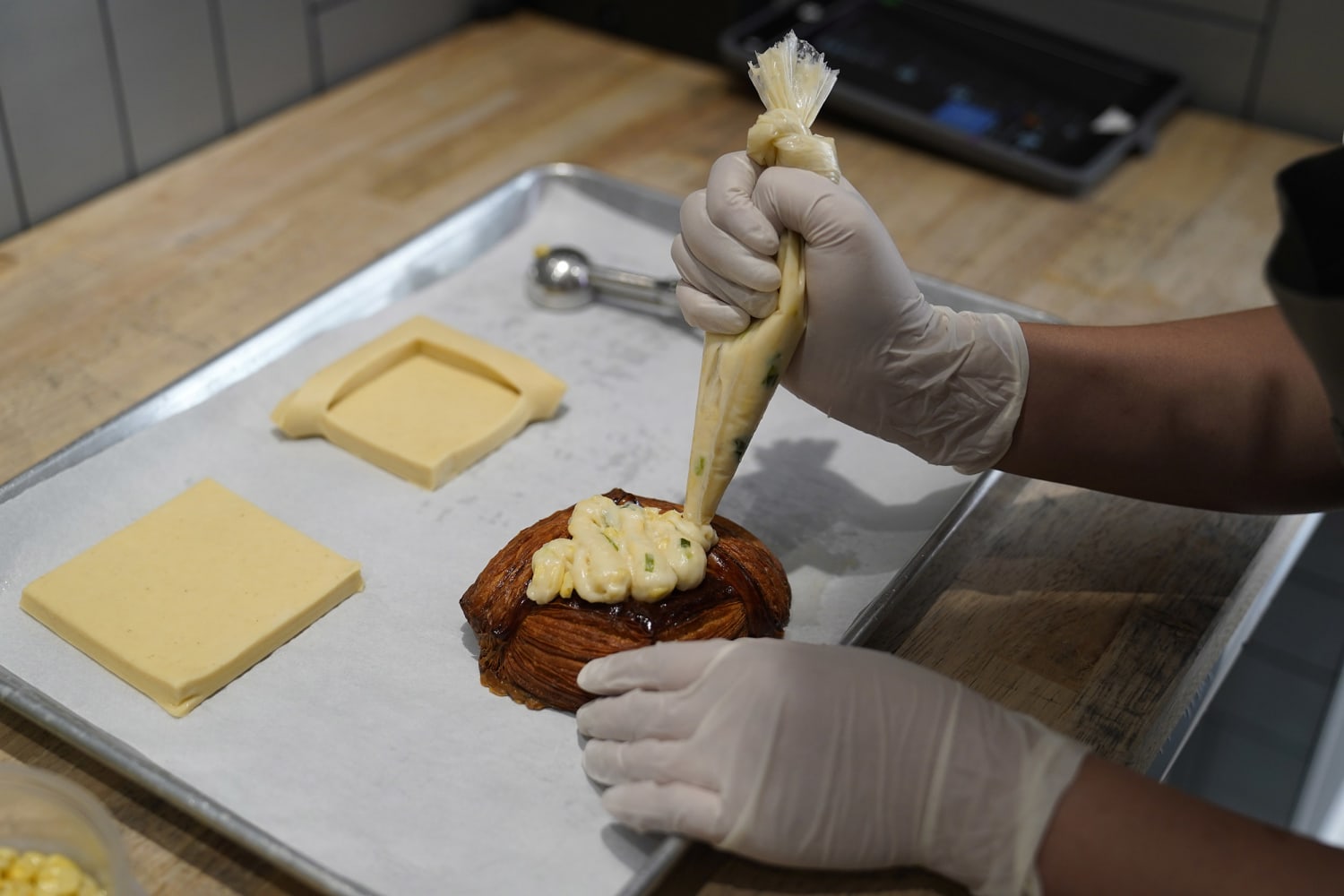 New Asian American bakeries find bicultural sweet spot, image size:1500x1000