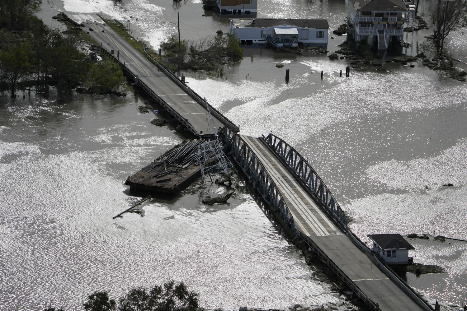 210831-louisiana-bridge-mb-0932.jpg