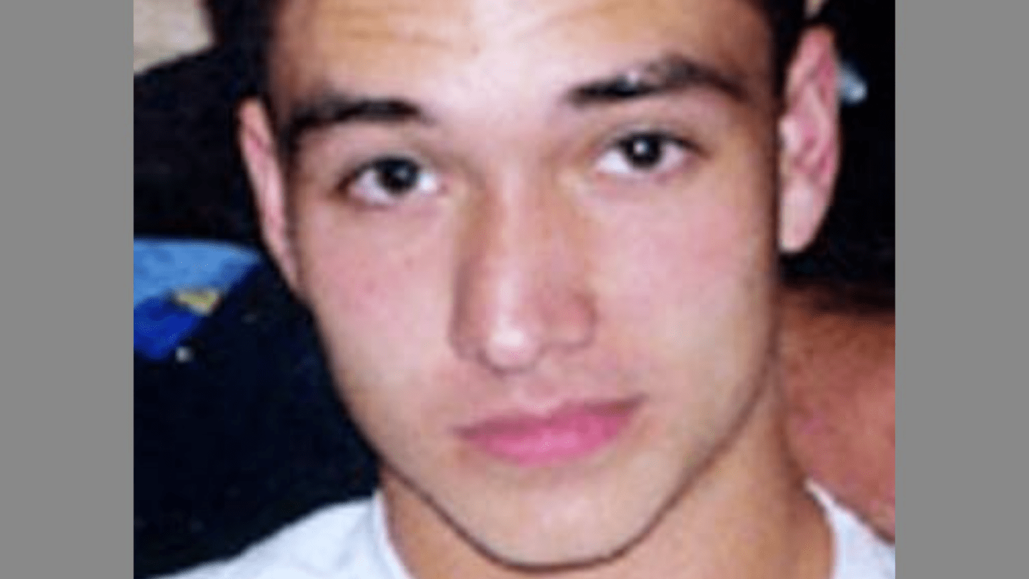 In 2000, Paul Sanders moved to Mesa, Arizona, to live with his father