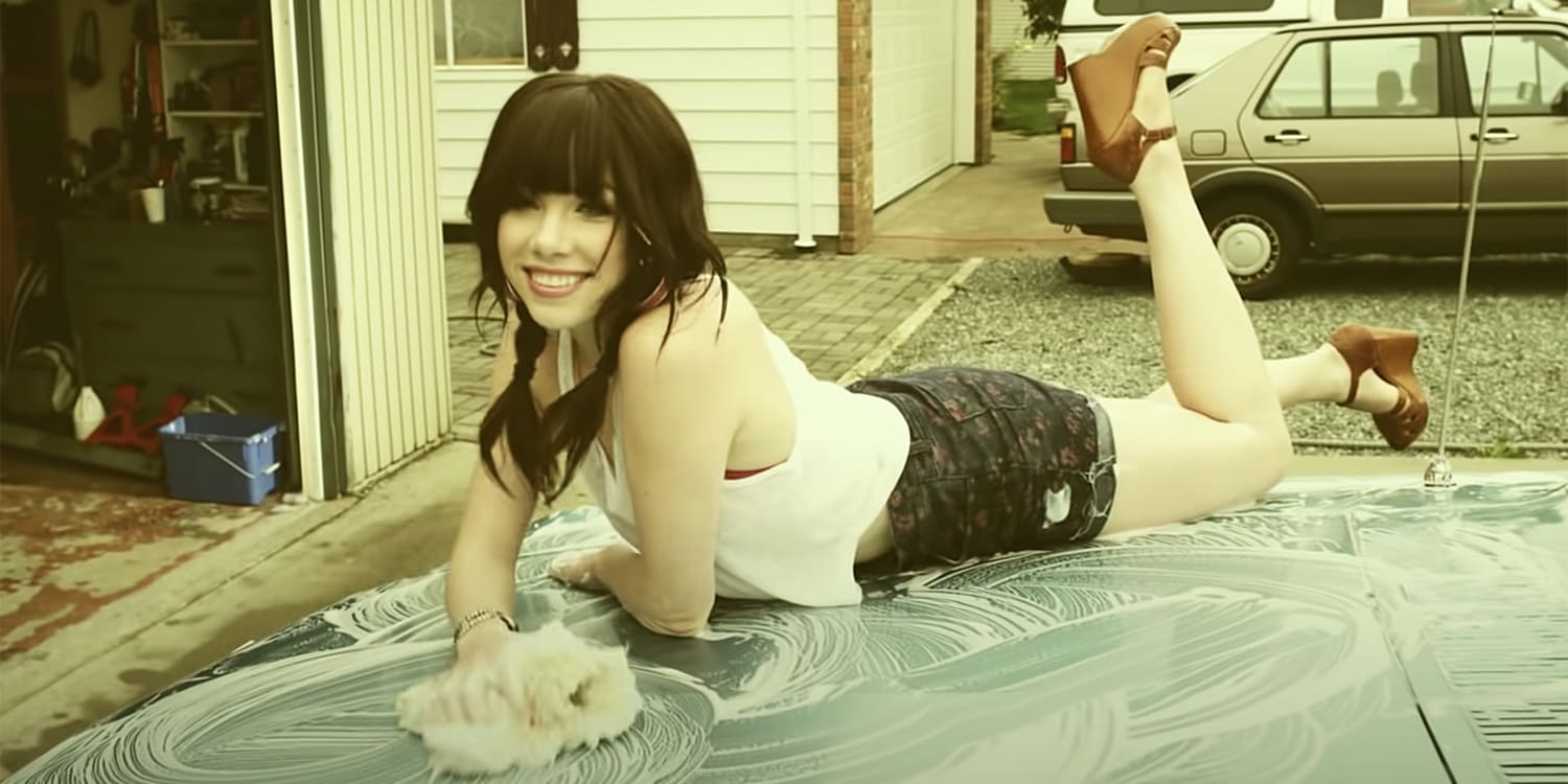 Call Me Maybe Turns 10 Carly Rae Jepsen Reflects On Pop Hit