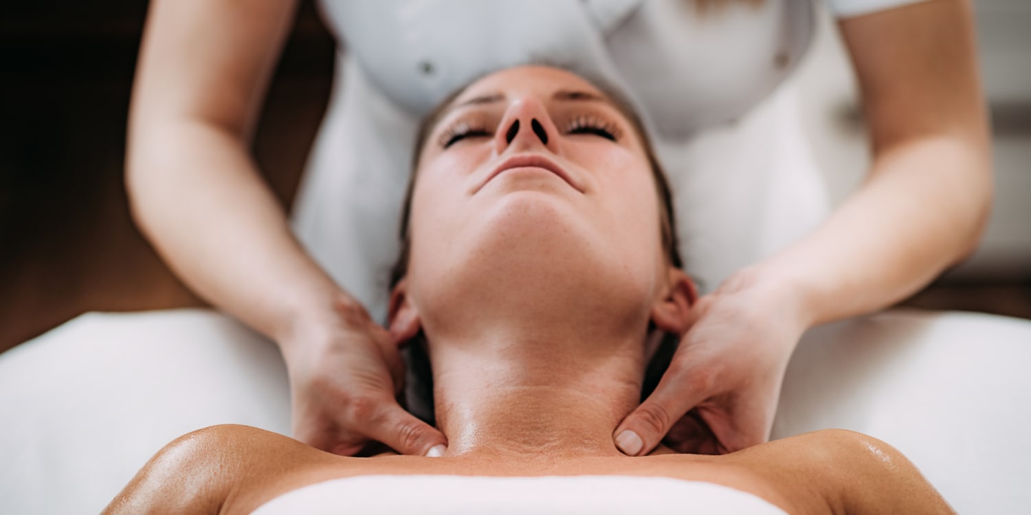 What Is a Lymphatic Drainage Workout Massage and Is it Worth It? -  InstaPhysique
