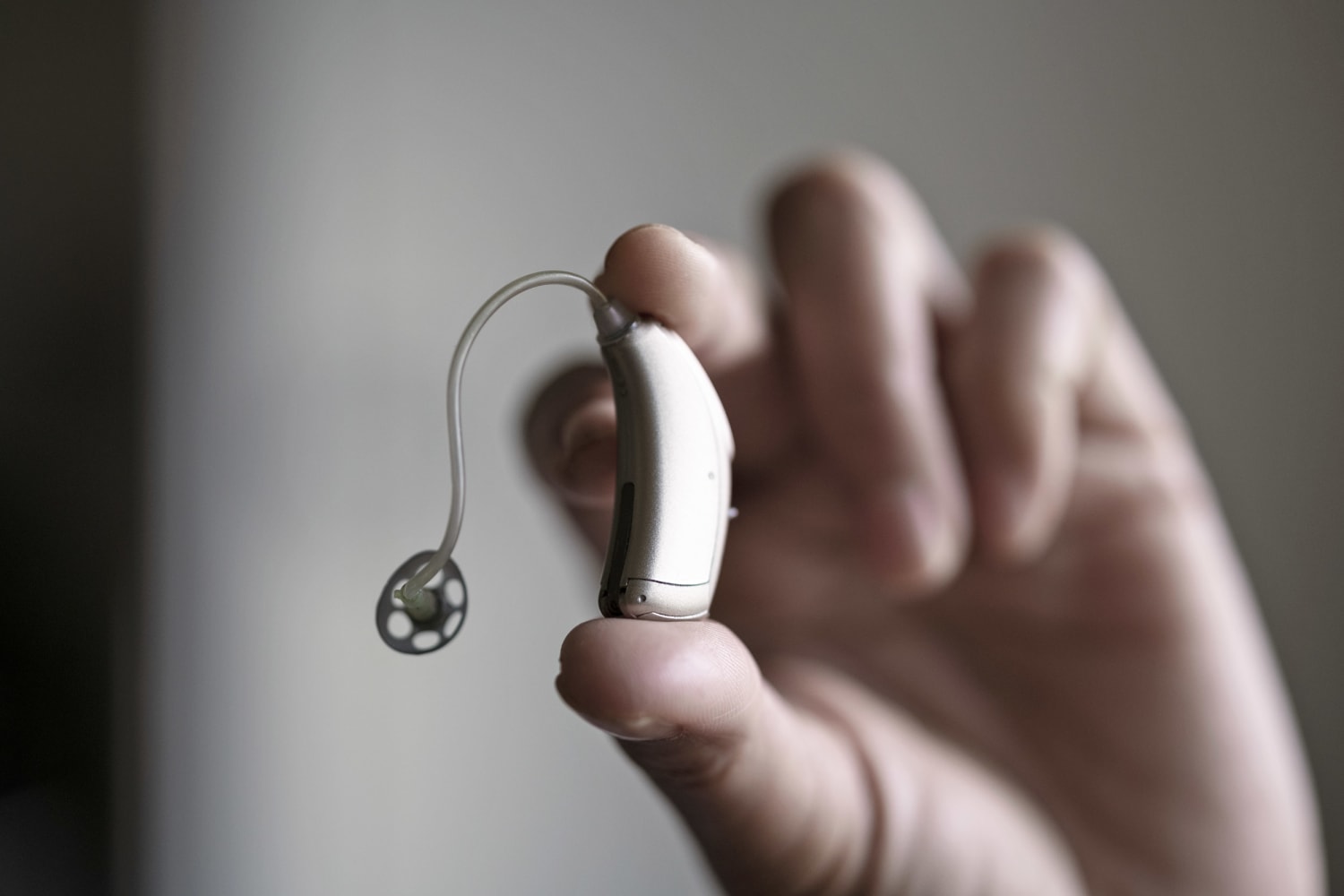 Why can't hearing aids be beautiful? - by JoLynne Martinez - UX Collective