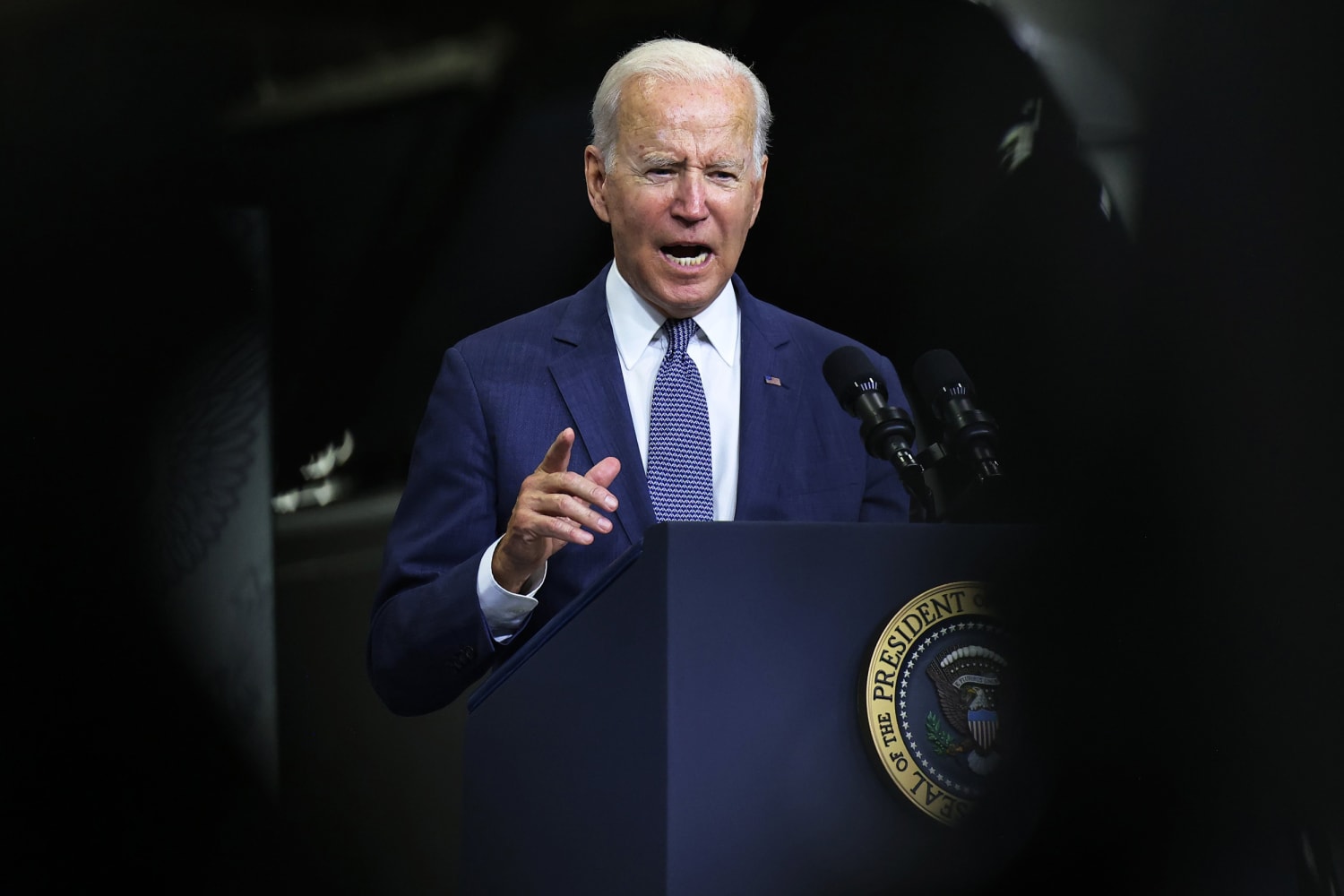 Biden pitches Democrats on $1.75T spending deal with climate measures but no paid leave