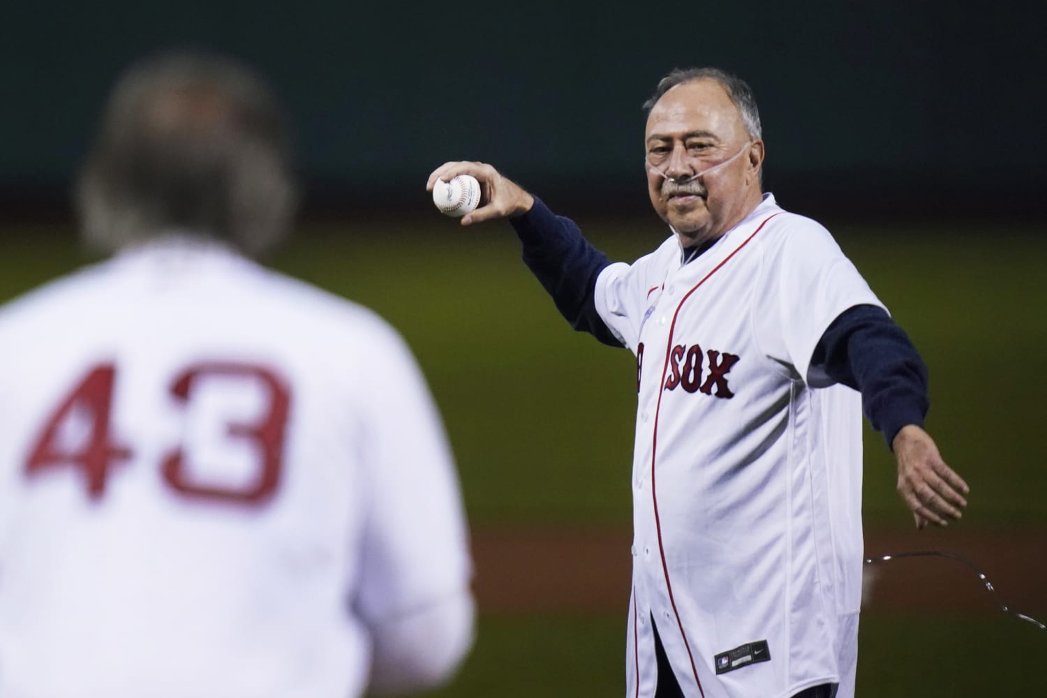 Red Sox players to wear commemorative patch in tribute to Jerry Remy