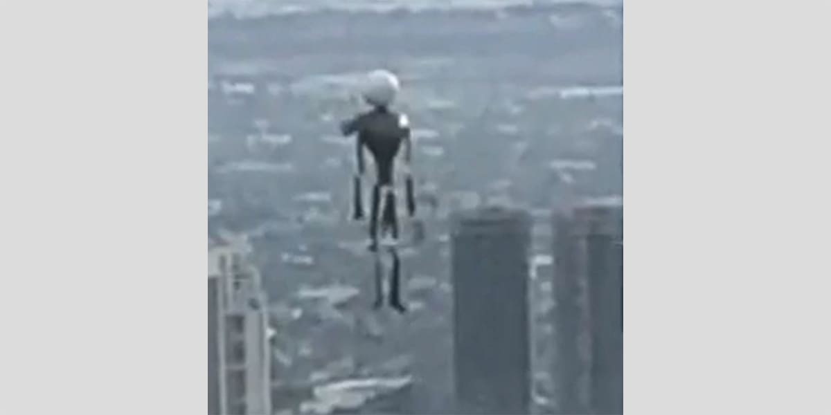 Authorities think they know what’s really behind those jetpack sightings over Los Angeles