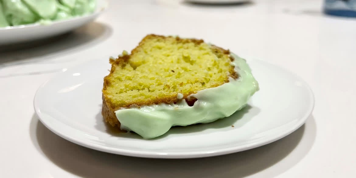 Pistachio and lemon cake with ricotta and candied peel recipe