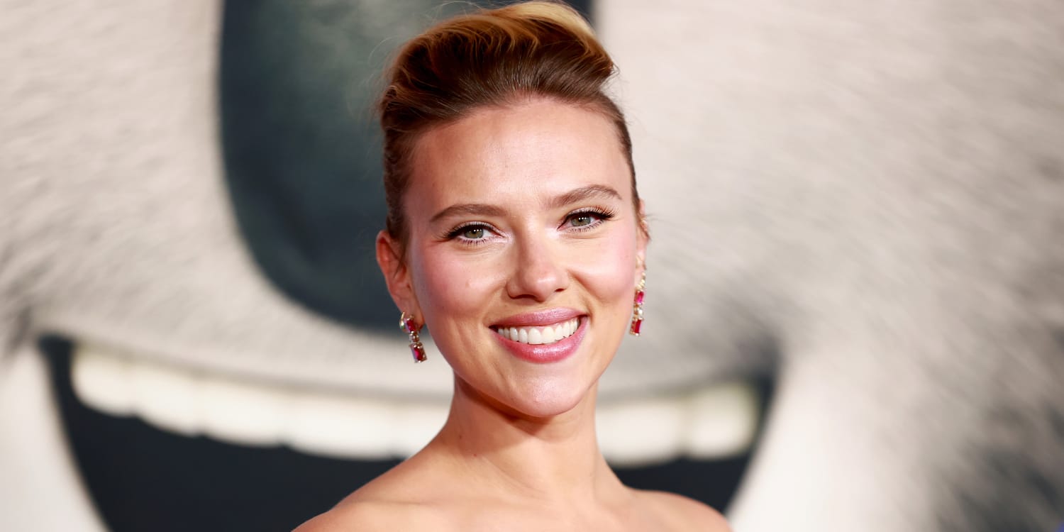 Scarlett Johansson's skincare routine is refreshingly sensible