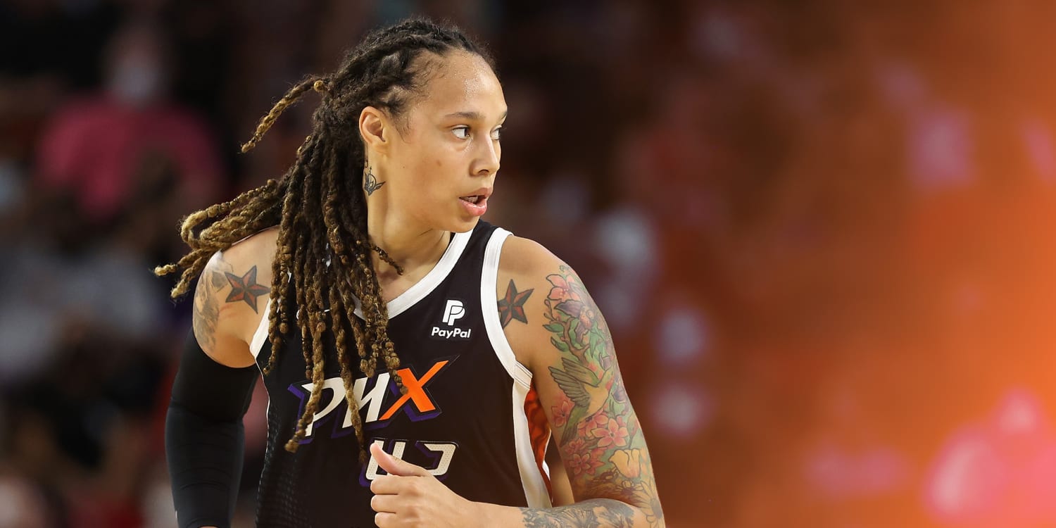 Why It Matters That Brittney Griner Is a Female Basketball Player Who Can  Dunk - The Atlantic