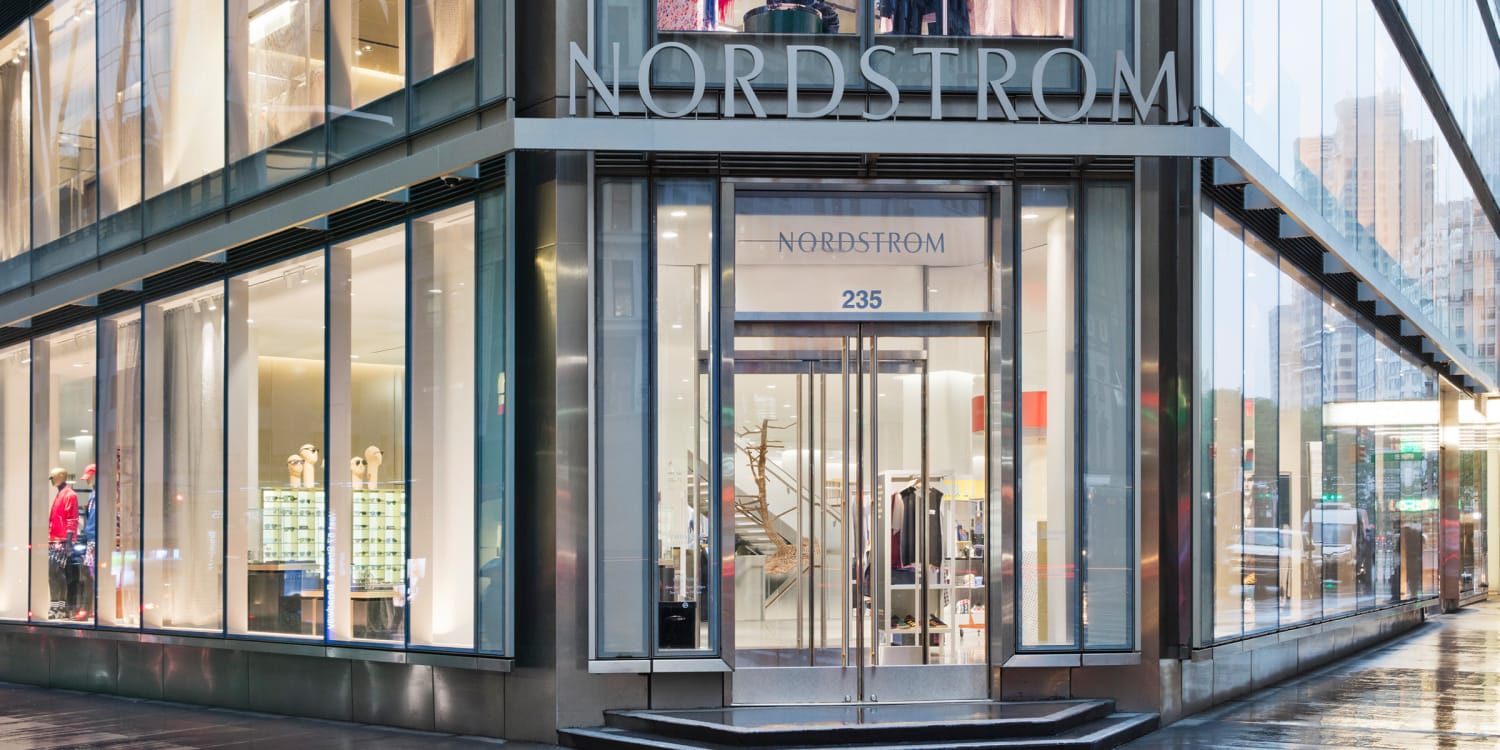 Shopping itineraries in Nordstrom Downtown Seattle in September (updated in  2023) - Trip.com