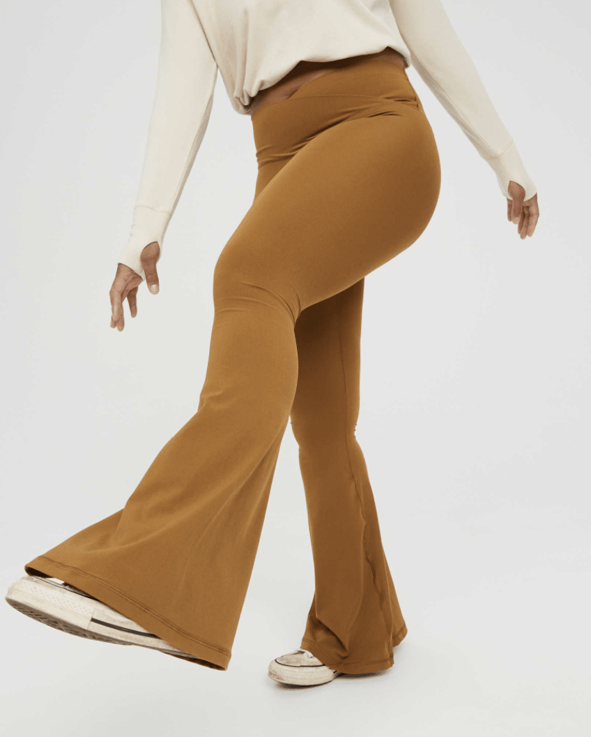 Aerie's crossover flare leggings just got an upgrade - TODAY