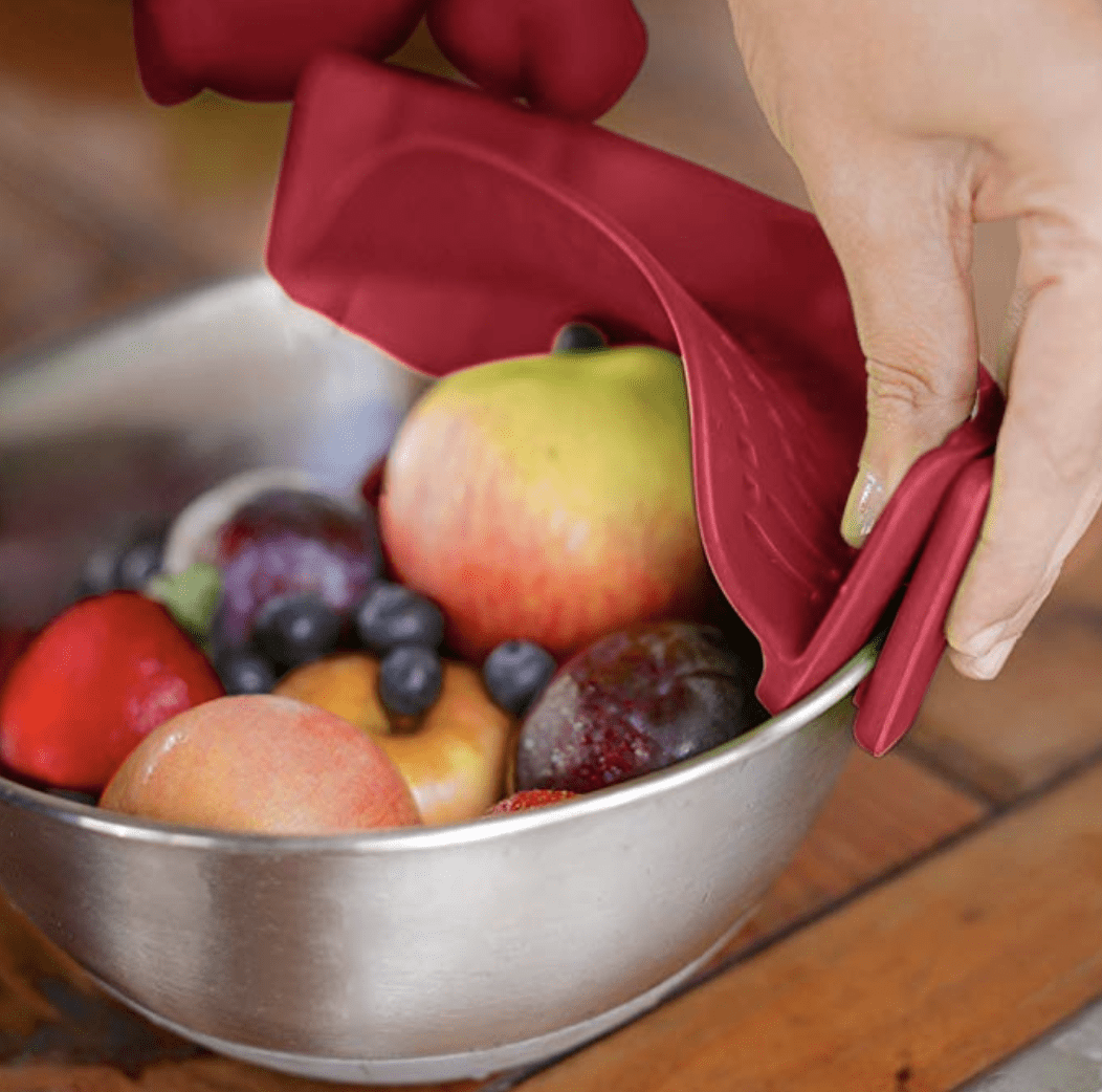 This $11 clip-on strainer makes cooking pasta so much easier