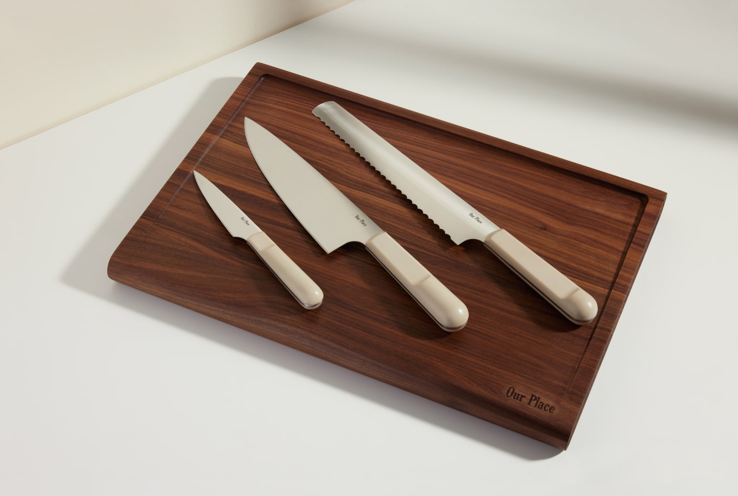 Cutting Boards Can Help Your Knives — Here's How - The Gourmet Insider