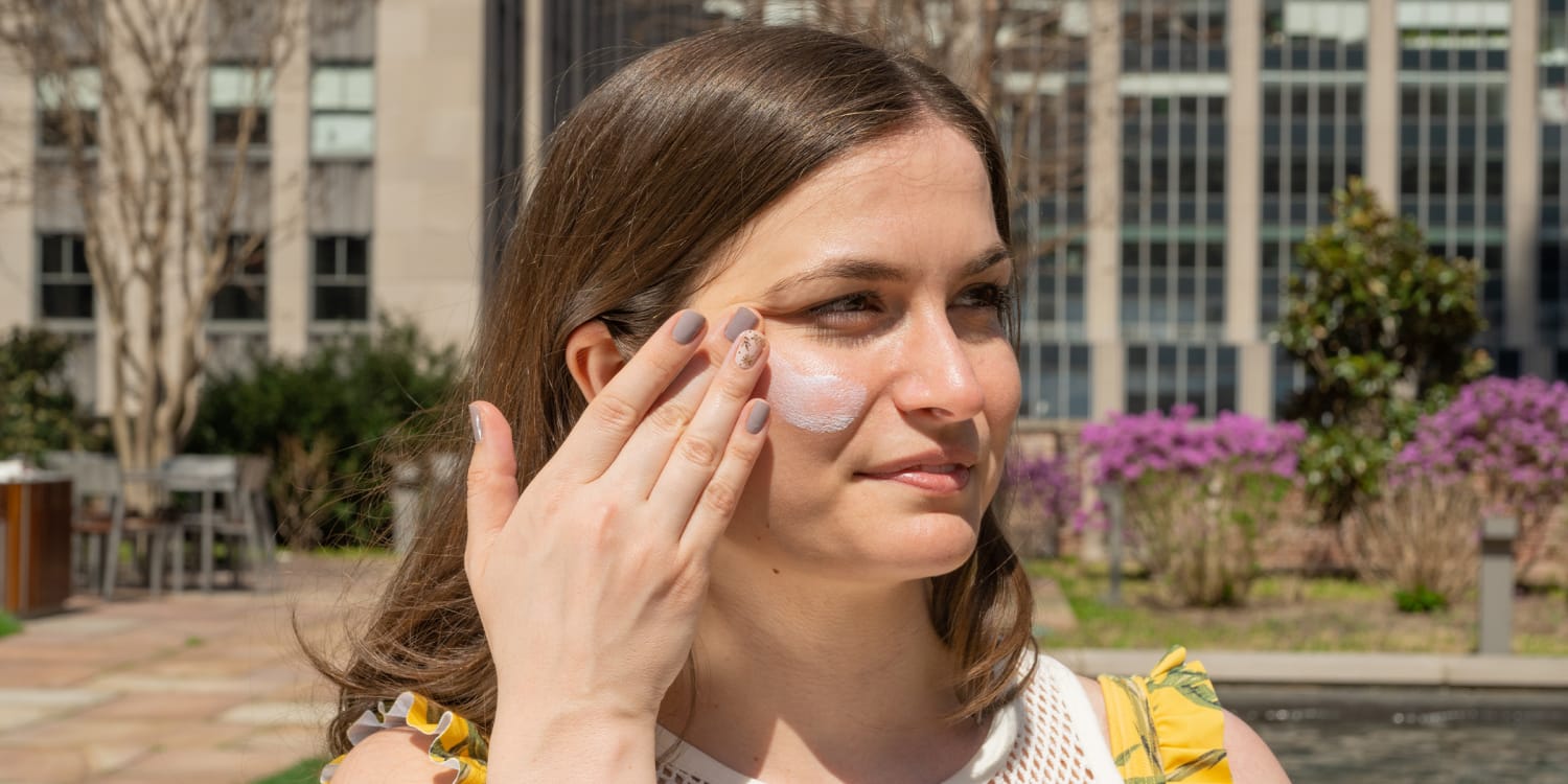 15 best sunscreens for acneprone skin, according to experts