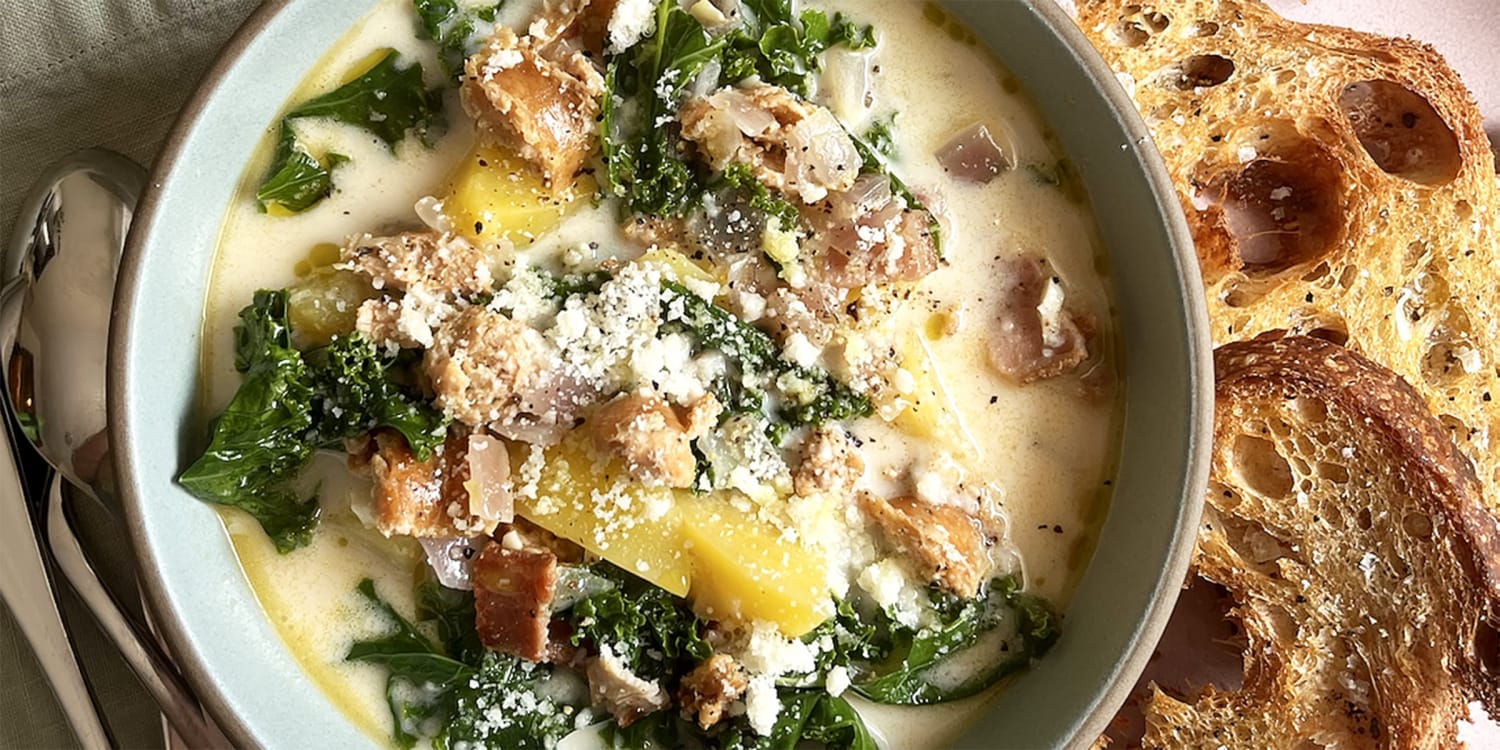 Make a batch of copycat Tuscan soup for a cozy meal