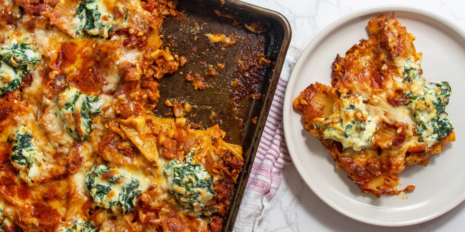 Giada's layerless lasagna is for everyone who loves crispy edges