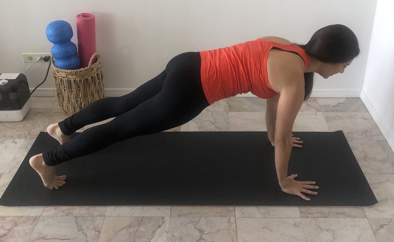 Top 10 Yoga Poses to Build Core Strength - Fitsri Yoga