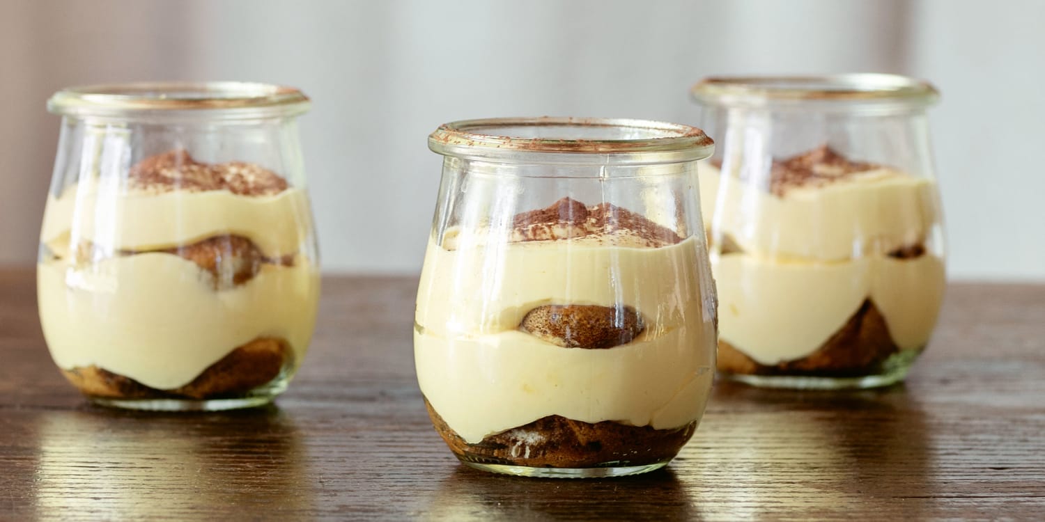 Make personally portioned tiramisu for your holiday celebrations