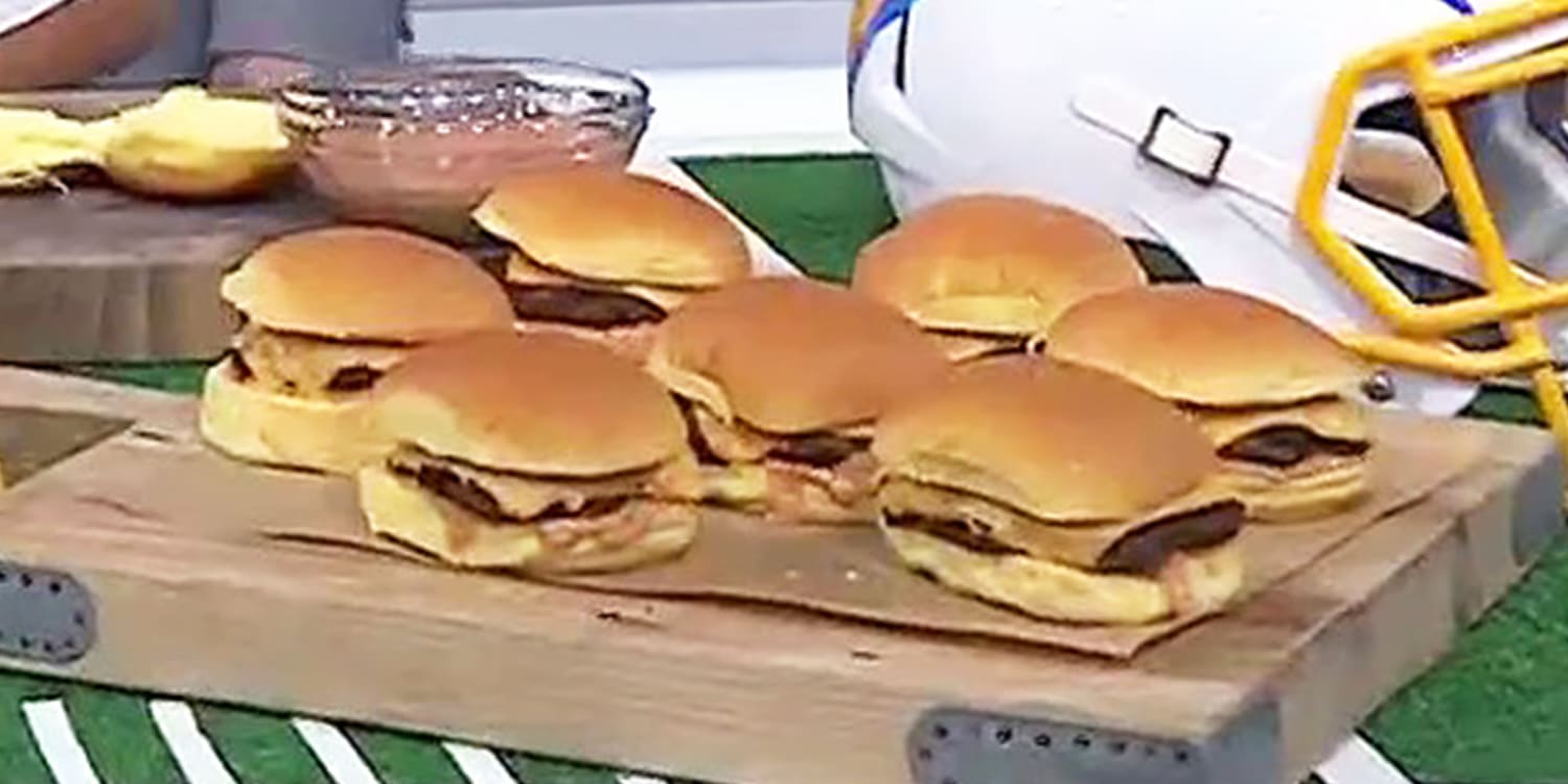 Top crispy smashburgers with cheese and secret sauce