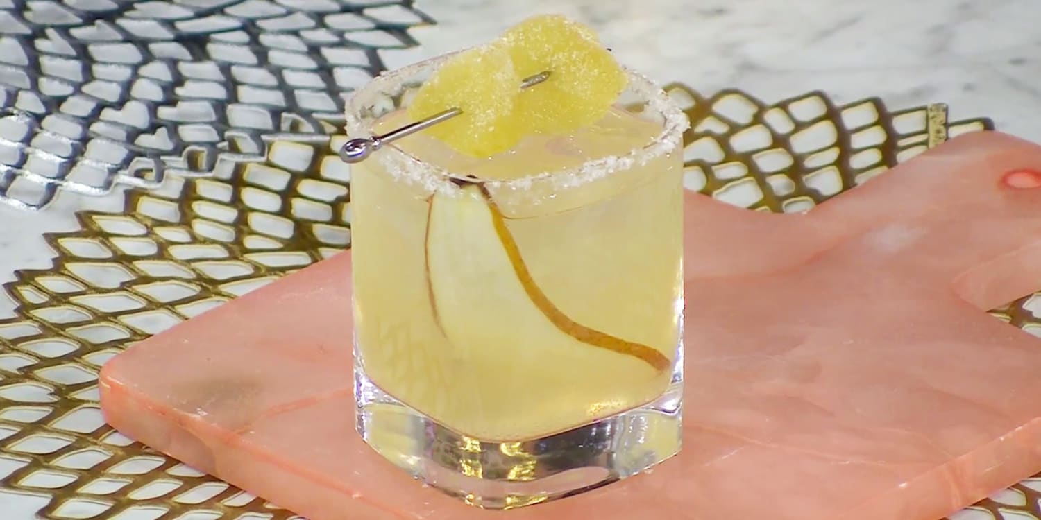 Add winter flavor to margaritas with warm ginger and juicy pear
