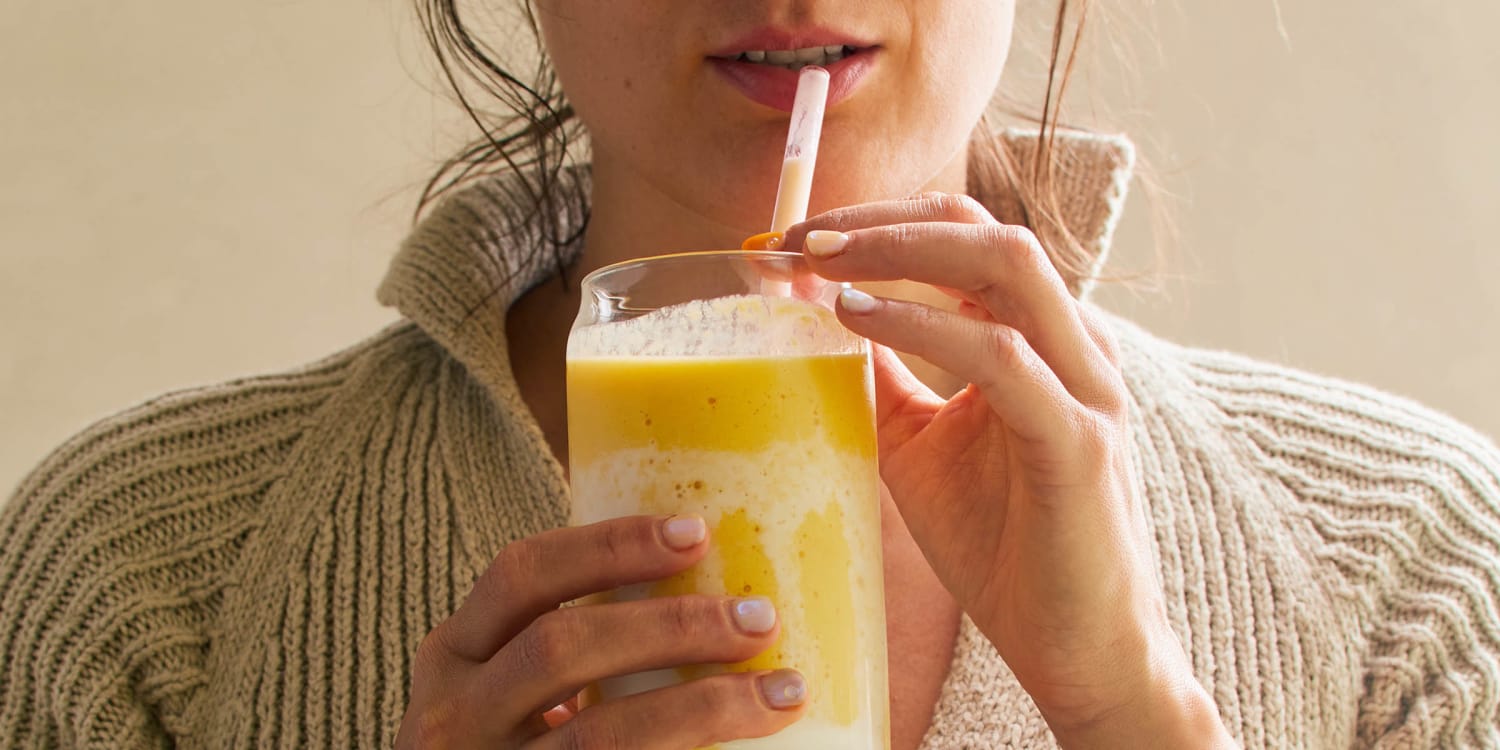 This orange and mango smoothie is bright, tangy, sweet and super creamy
