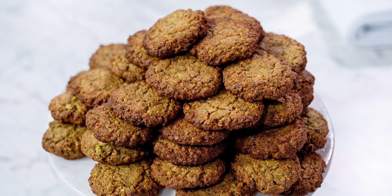 Celebrate Passover with delicate, light and crunchy pistachio cookies