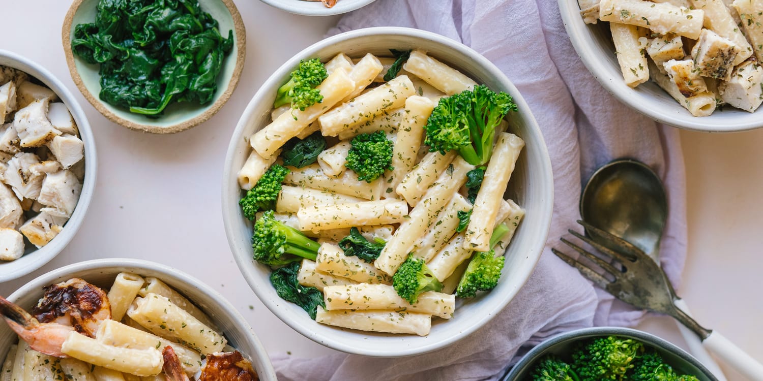 Make pasta alfredo in a slow-cooker for an easy dinner