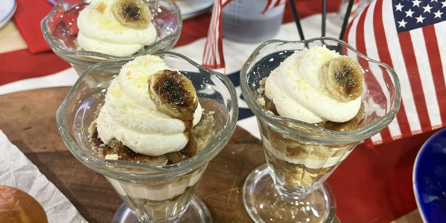 Sunny Anderson makes this banana brûlée fool for an easy, crowd-pleasing dessert