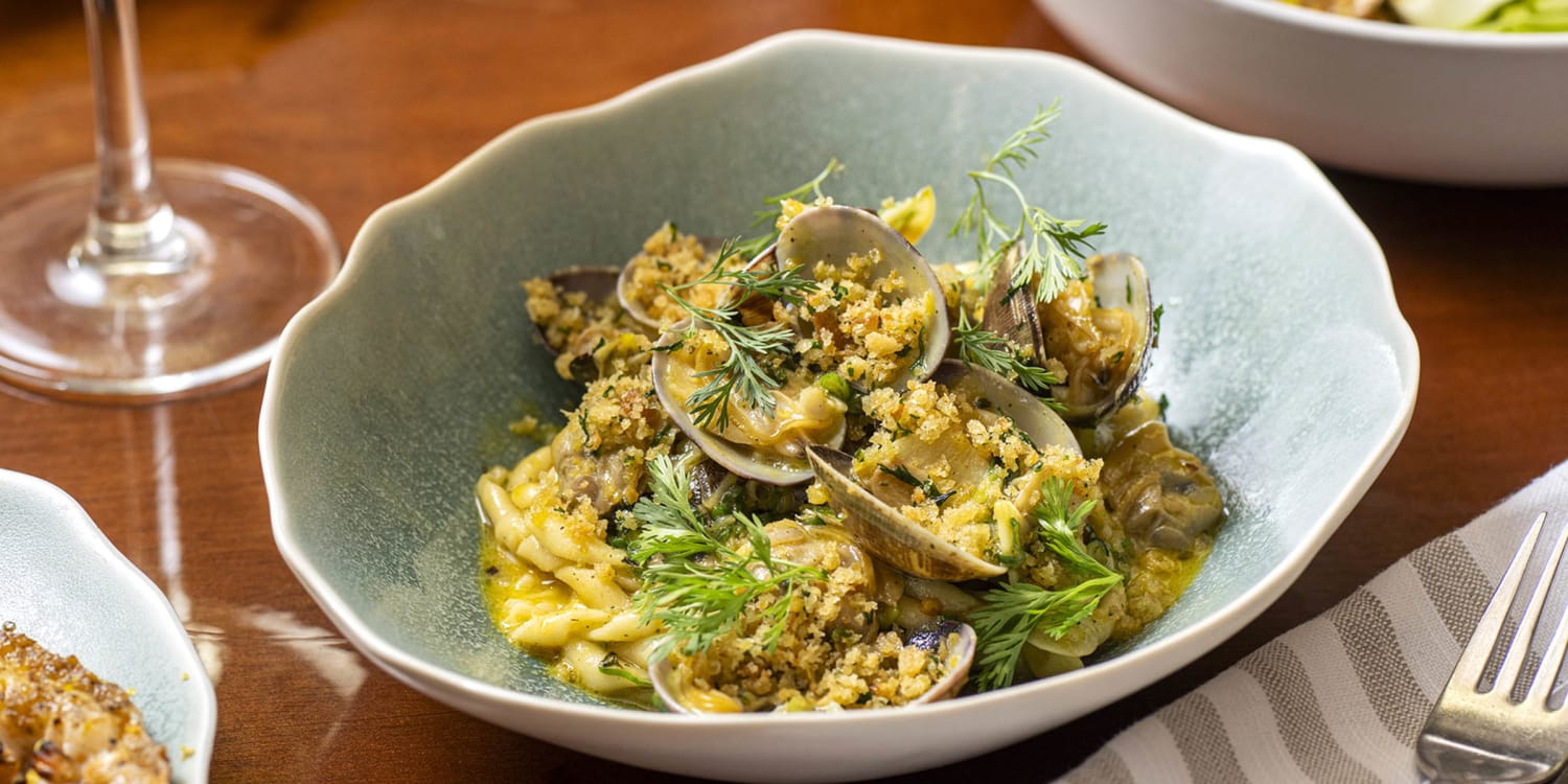 Add spice to pasta alle vongole with aji amarillo