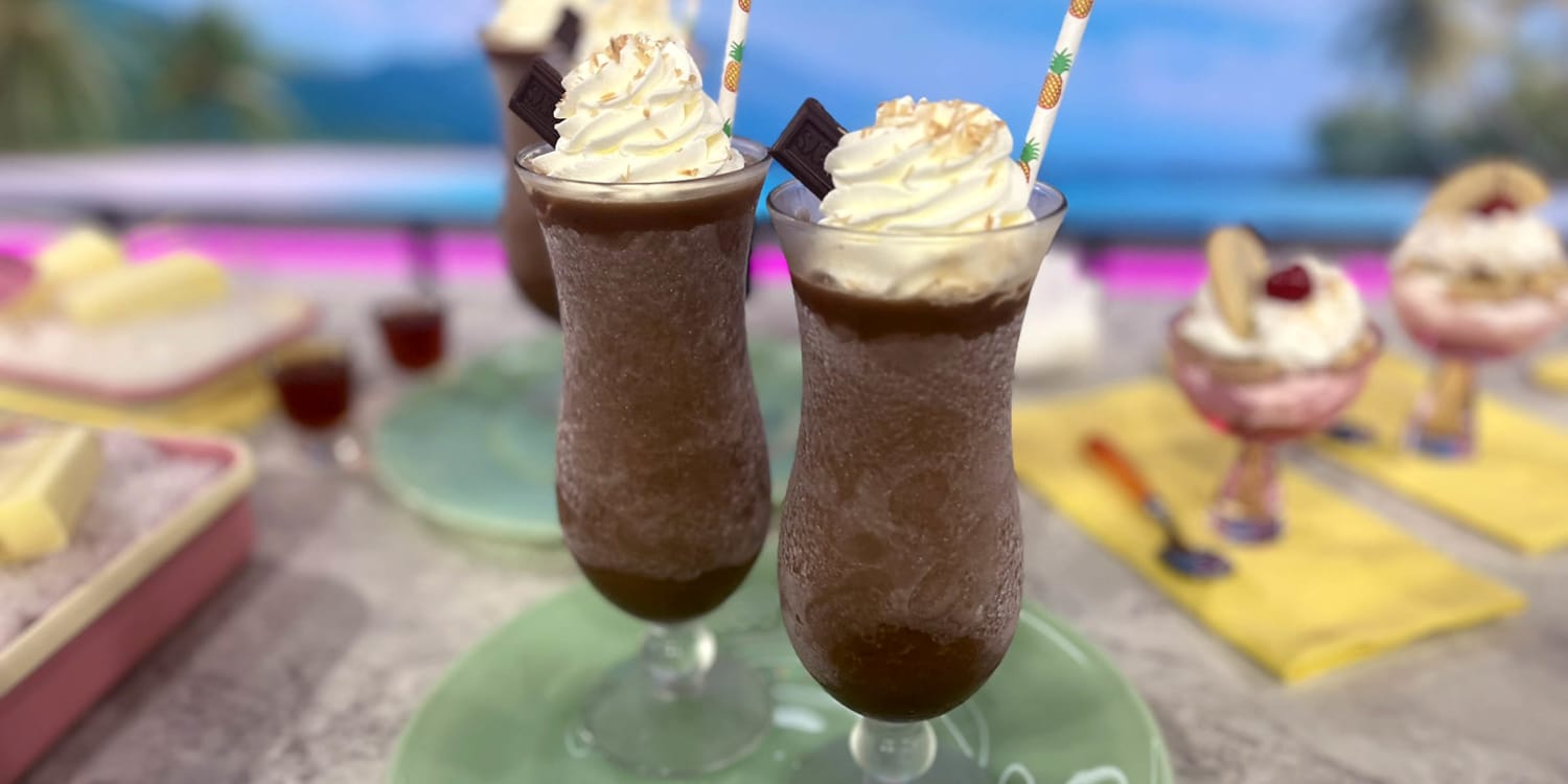 The chocolate colada: The mudslide's coconutty cousin