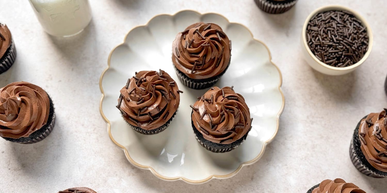 Bake these chocolate cupcakes for any occasion