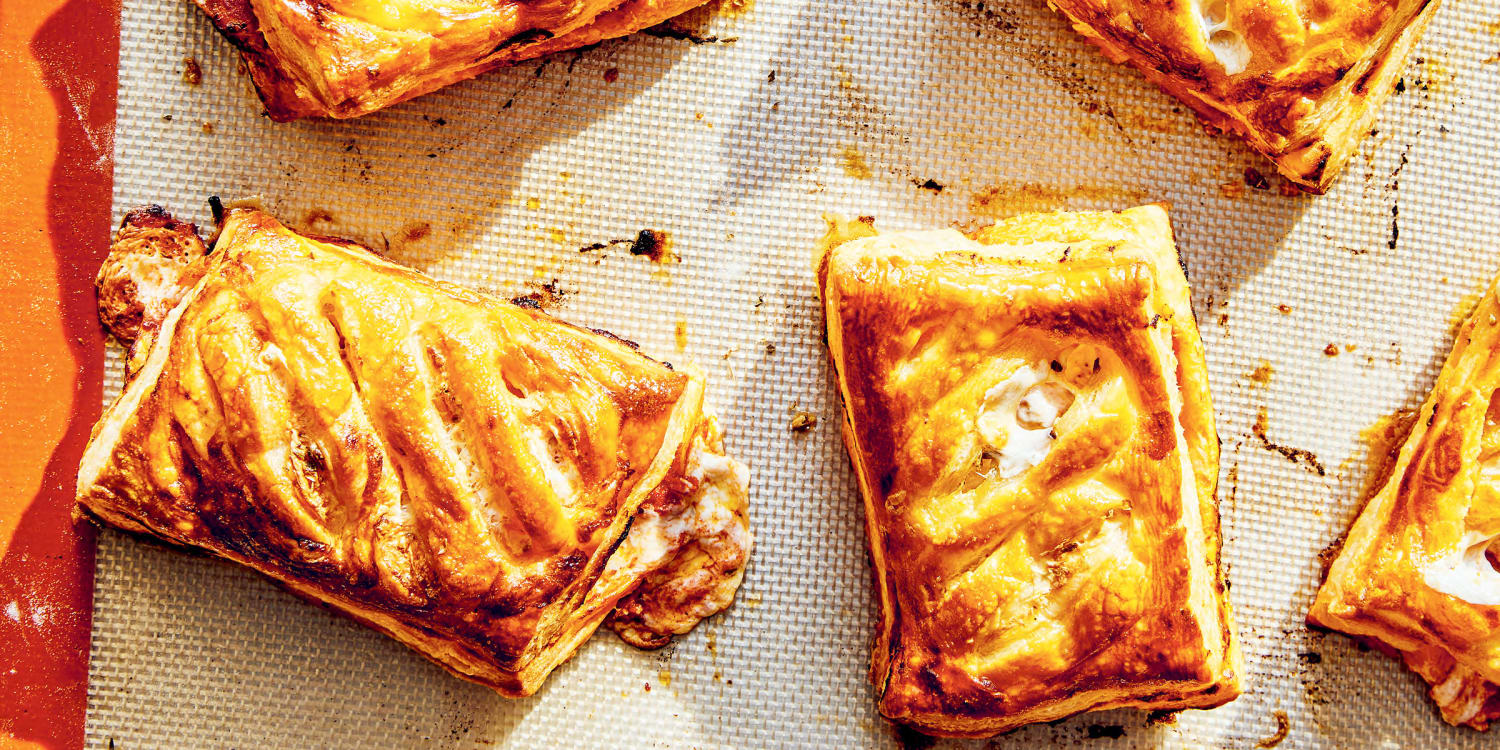 It's time to make your own pizza pockets