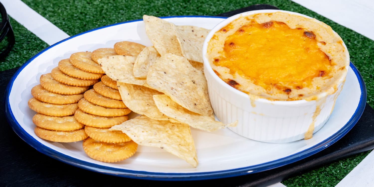 There's nothing like creamy Maryland crab dip on game day