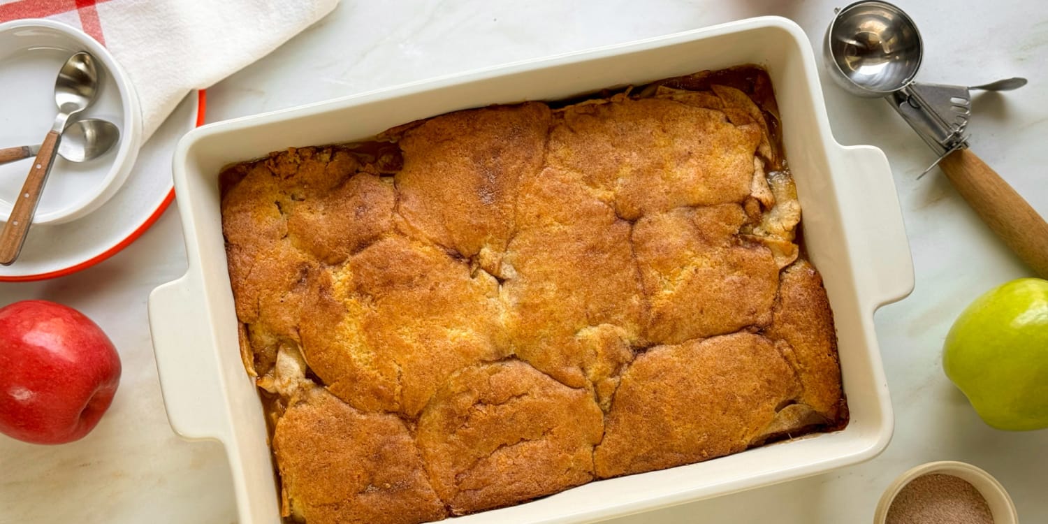 Bake this apple cobbler recipe all season long