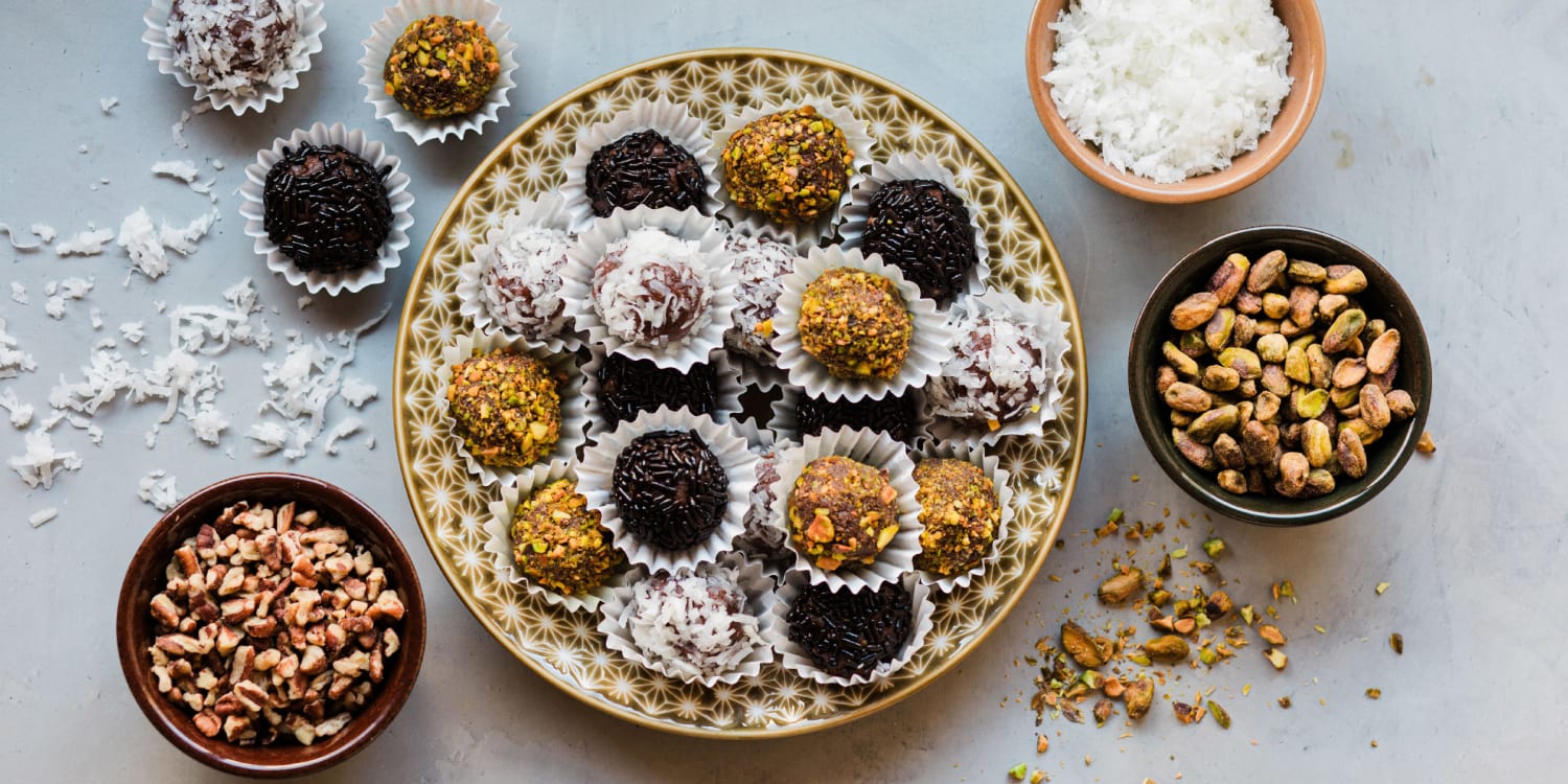 How to make easy and festive rum balls for the holidays