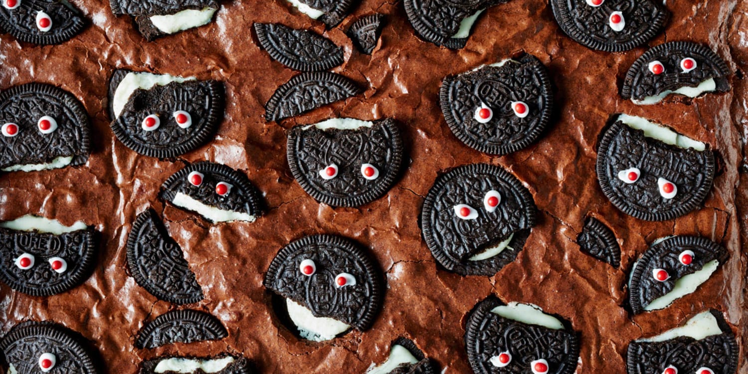 Martha Stewart makes these monster-mash brownies for Halloween