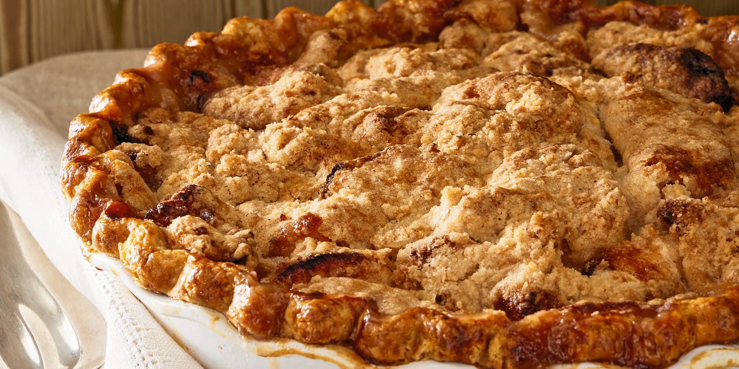 Martha Stewart combines apple pie and crumble into the ultimate fall dessert