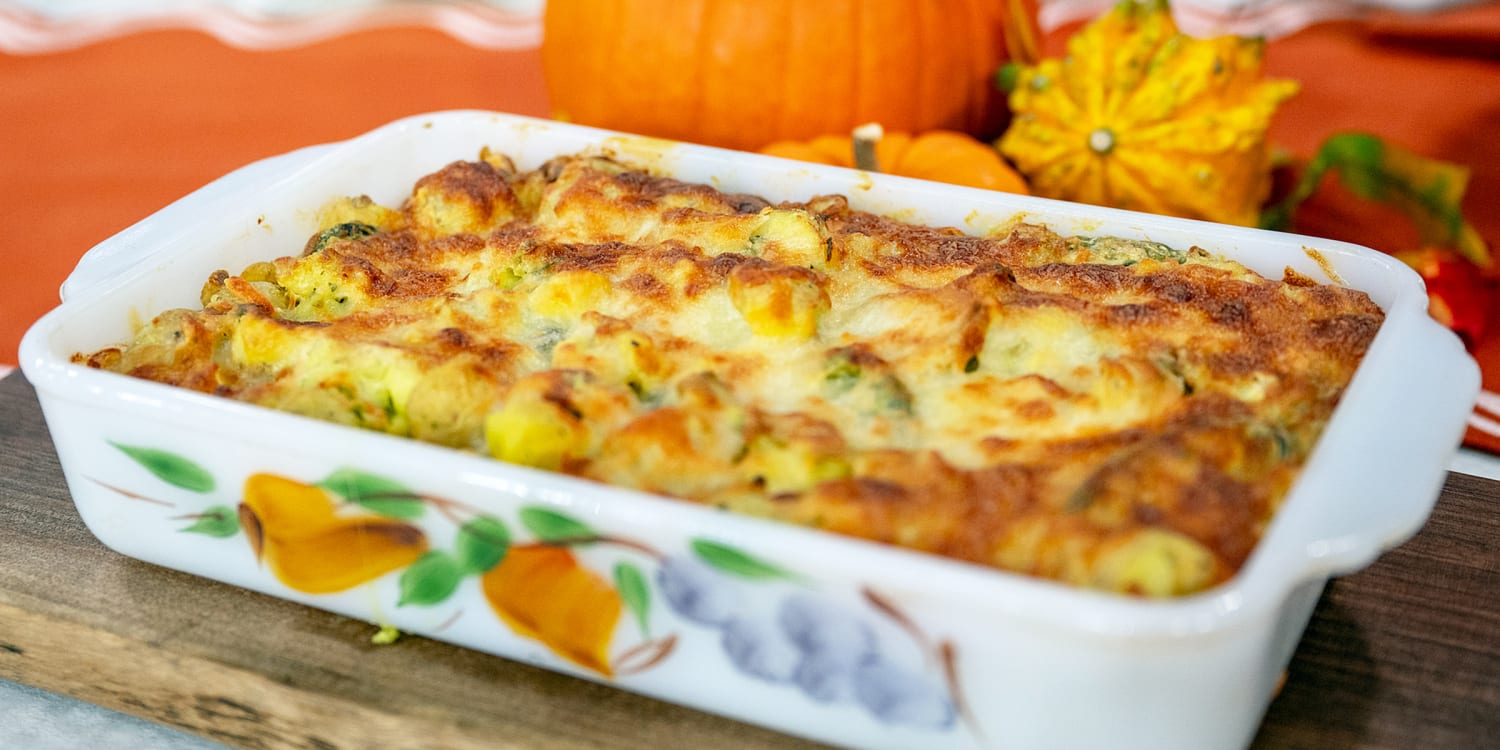 Add Mexican flavor to your Thanksgiving with this cheesy poblano and potato bake