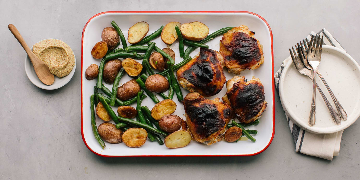 Looking for a quick and easy dinner? Make sheet-pan honey mustard chicken