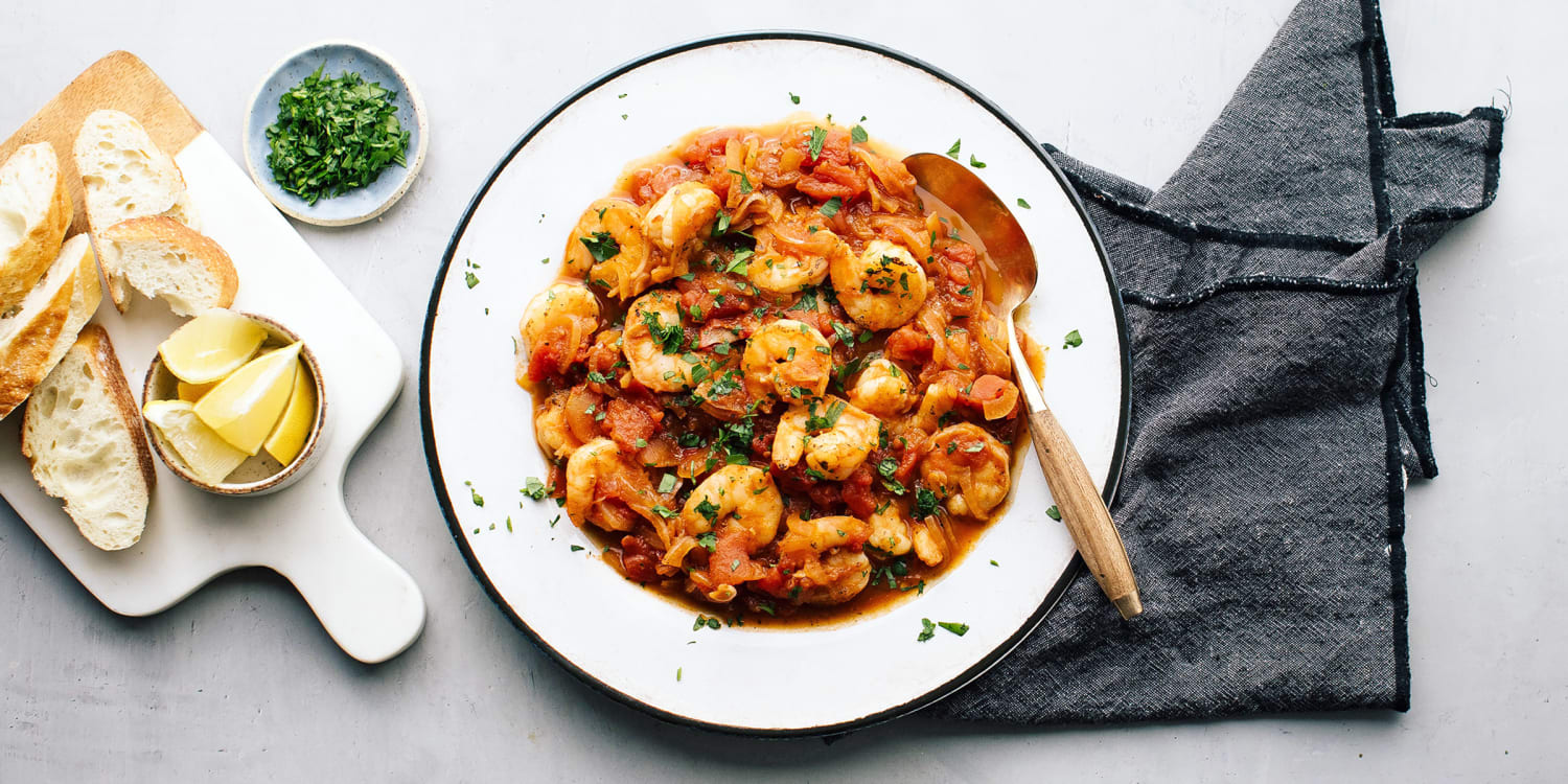 This one-pan shrimp fra diavolo is simple and spicy