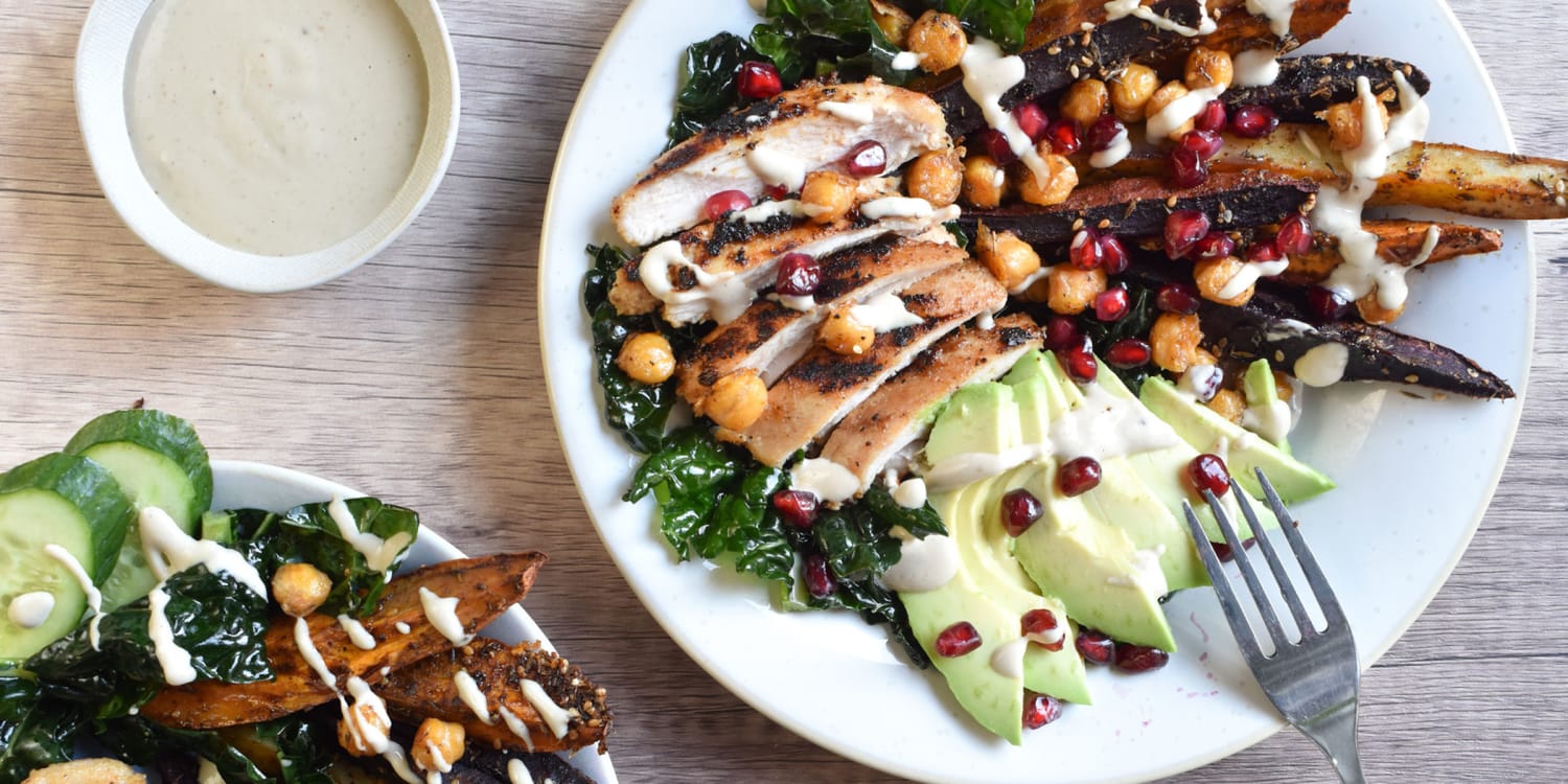 Lunch is served! Make this roasted sweet potato bowl with chicken