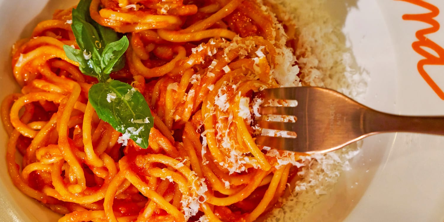 Here's how to make perfect pasta pomodoro