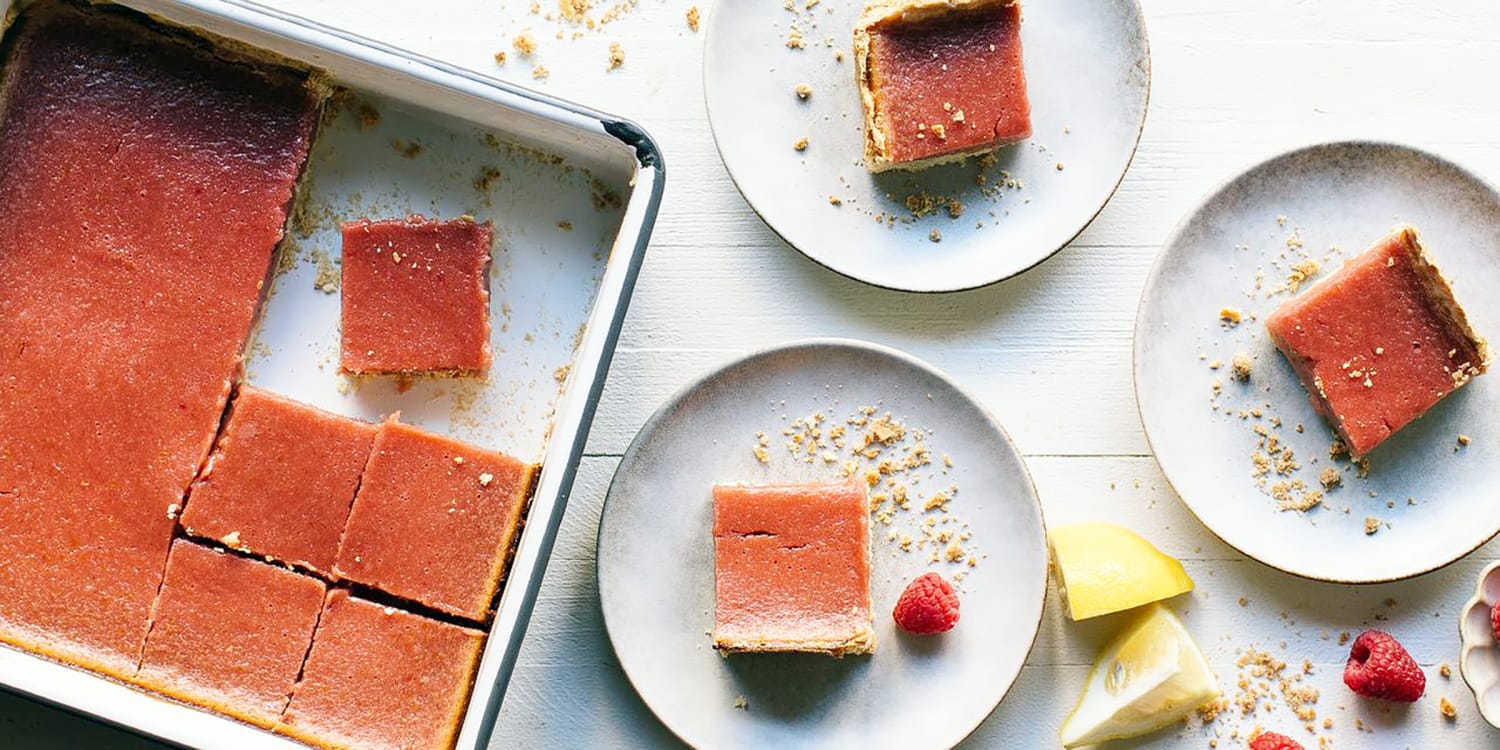 Bake pink lemonade bars for a kid-friendly summer treat
