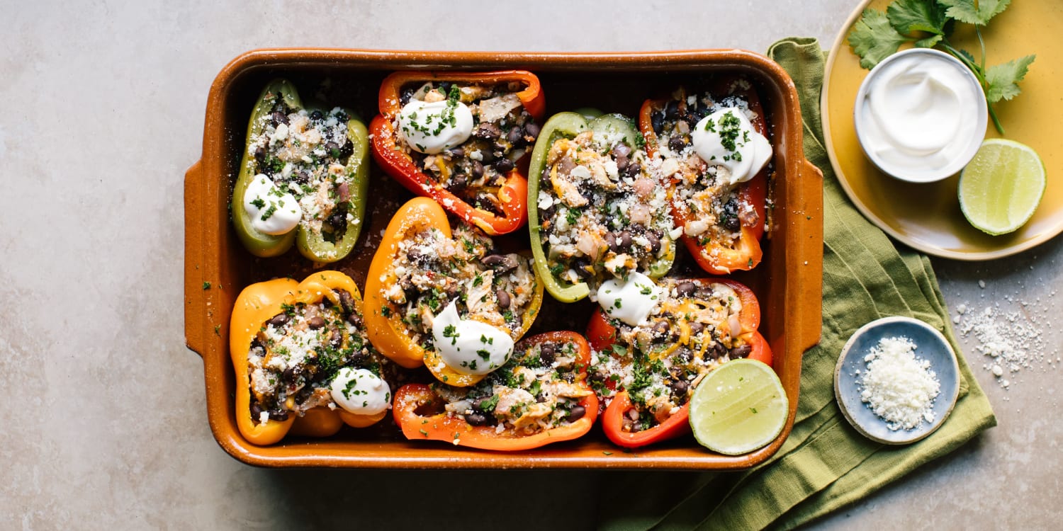 What's for dinner tonight? These chicken fajita stuffed peppers