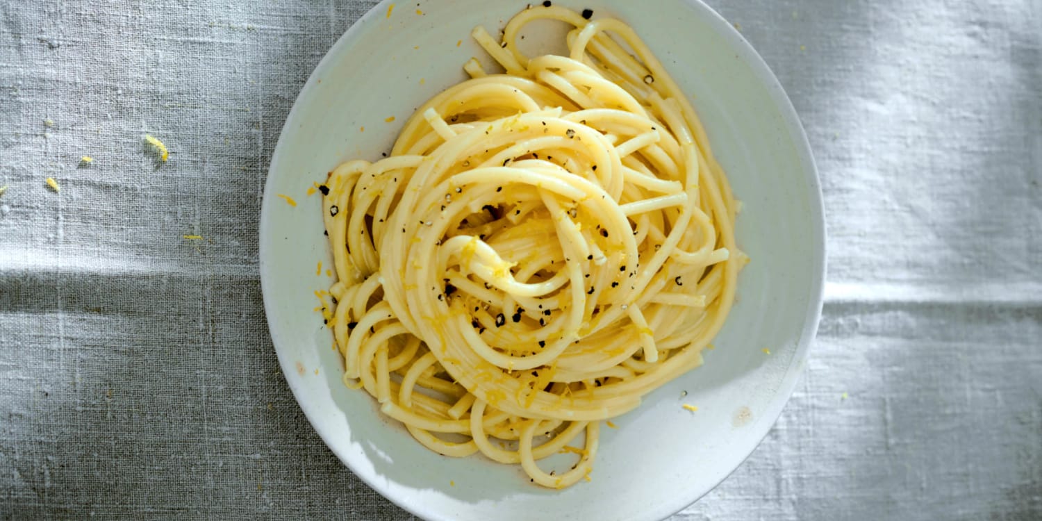 Lemon Spaghetti Is Pure Sunshine on a Plate