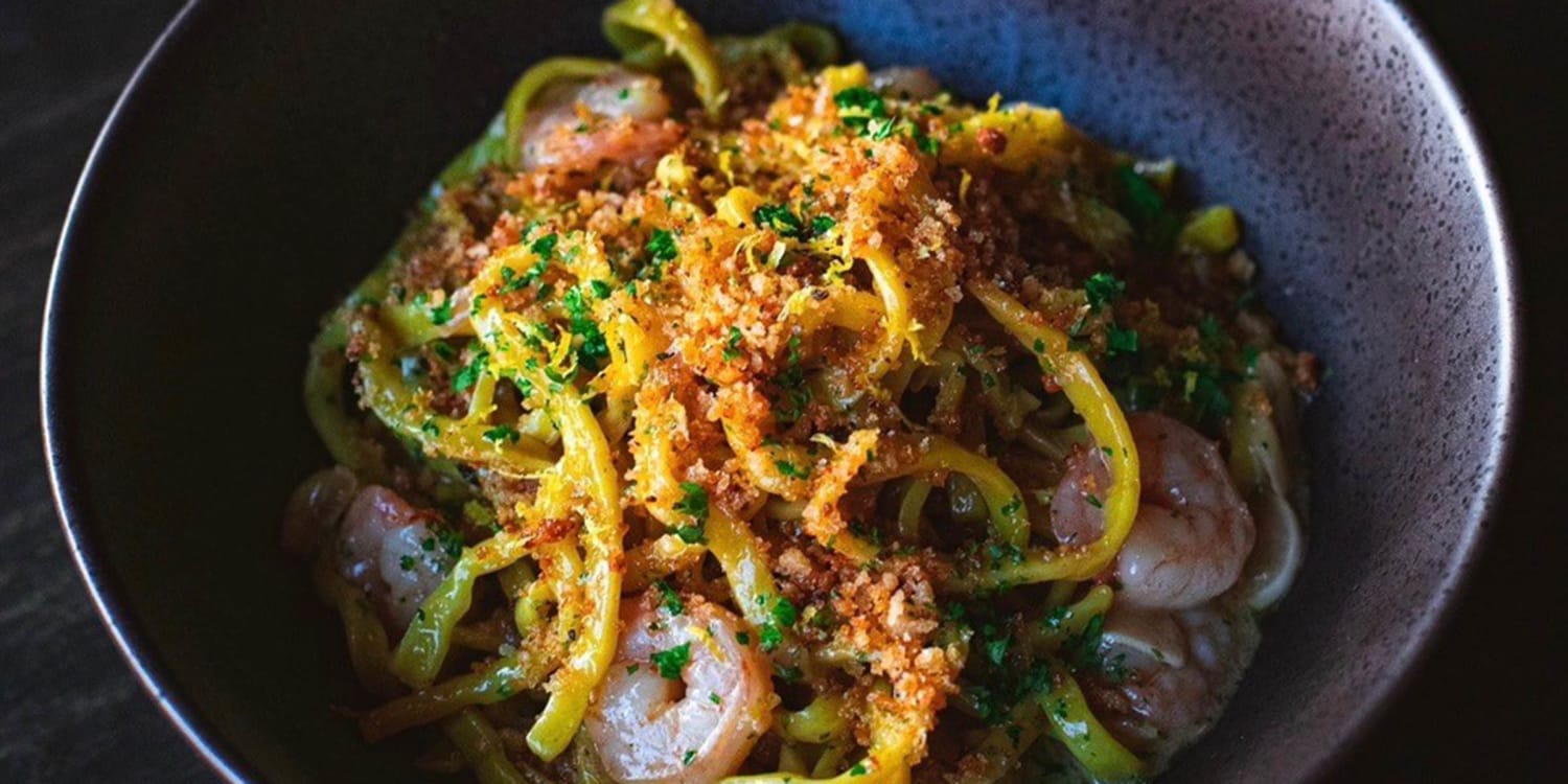 Shrimp Scampi Ramen Is a Japanese-Italian Delight