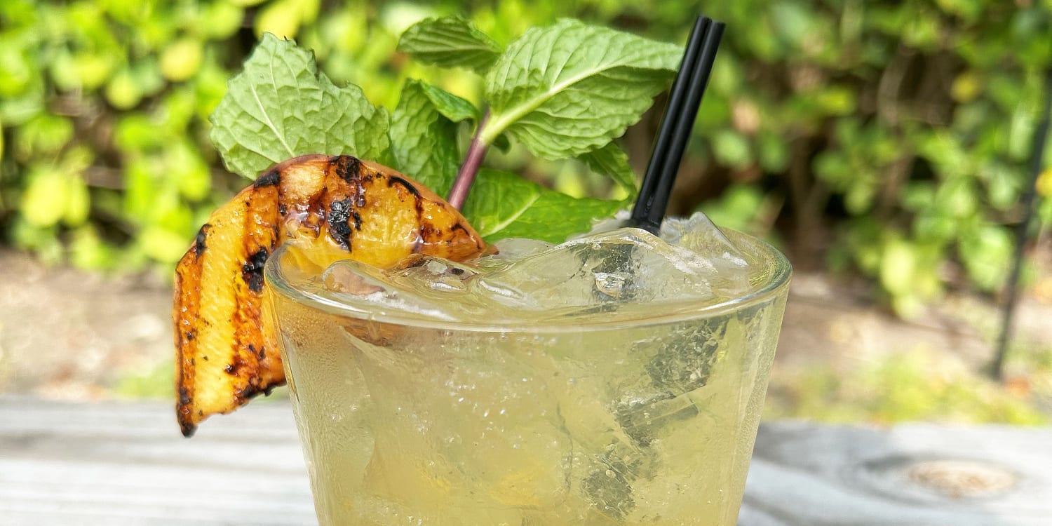 This Bourbon Smash Gets Smoky-Sweet Flavor From Grilled Peaches