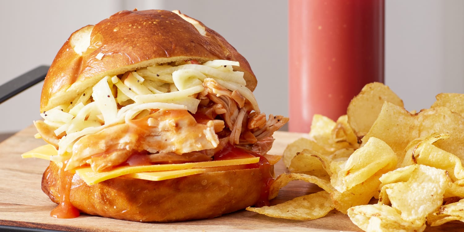 Welcome Fall With Slow-Cooker Apple Cider Pulled Chicken Sandwiches