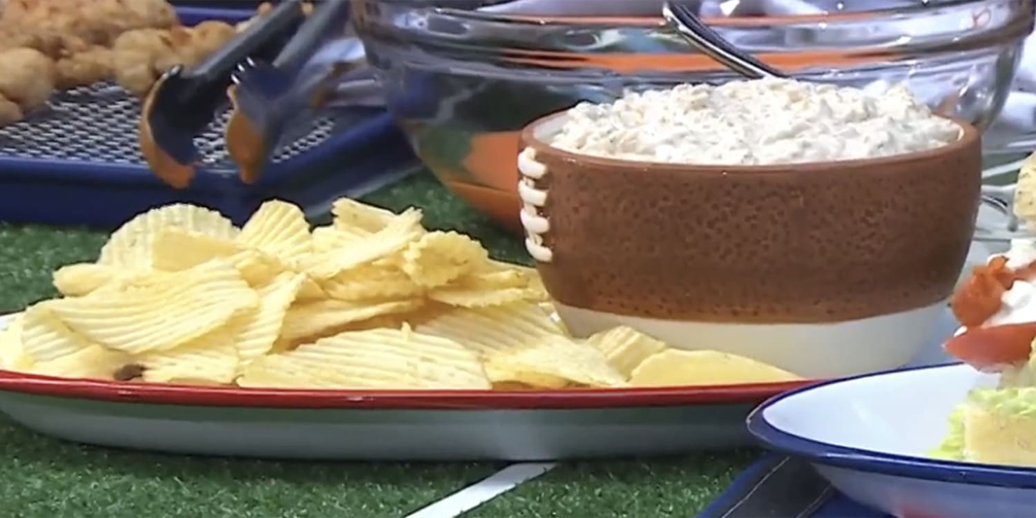 Creamy, Cheesy and Comforting, This Crab Dip Is Always a Winner