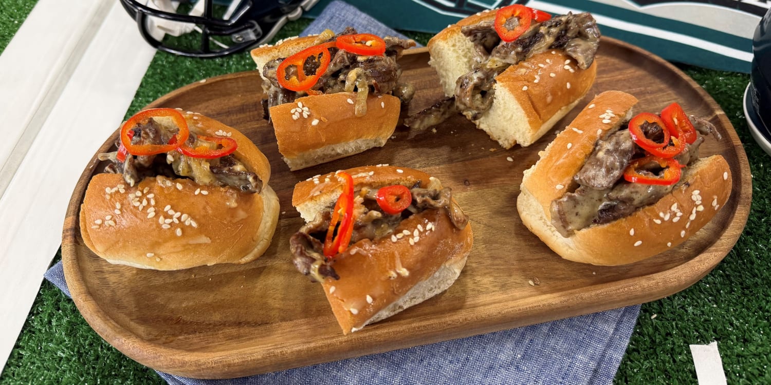 Mini Cheesesteaks With Caramelized Onions-image