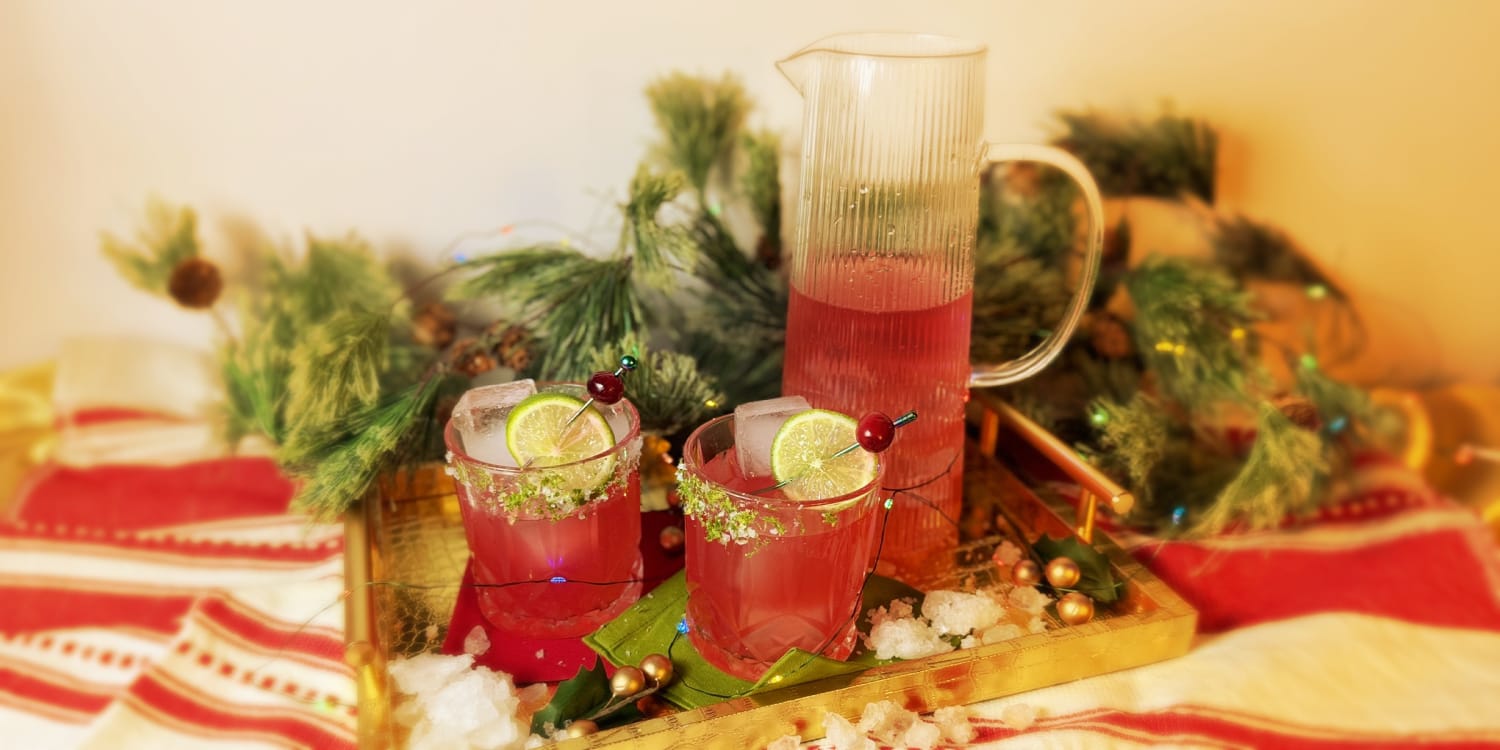 Make Merry, Merry Margaritas With Cranberries